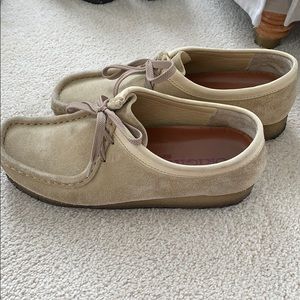 Women’s Clark’s Wallabees